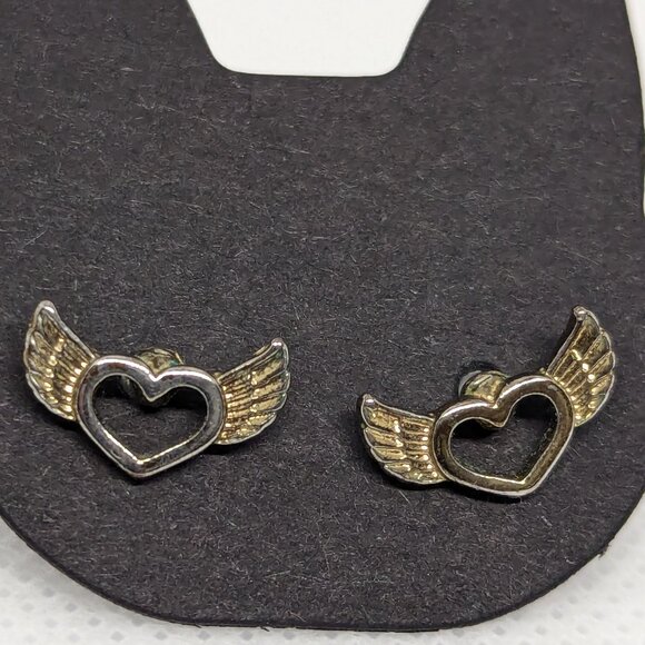 Gold Flying Hearts - Picture 1 of 1